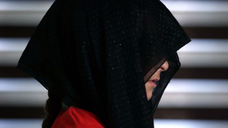 الحكم بالسجن 10 سنوات لجهادية ألمانية تركت طفلة إيزيدية تموت عطشا